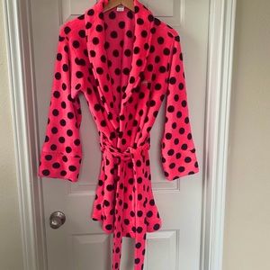 PINK Victoria’s Secret bathrobe